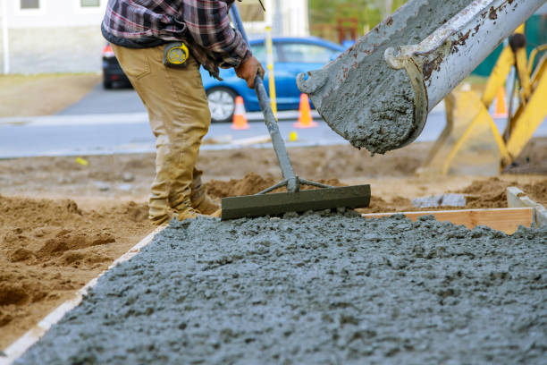 Best Custom Concrete Contractor  in Manchester Center, VT